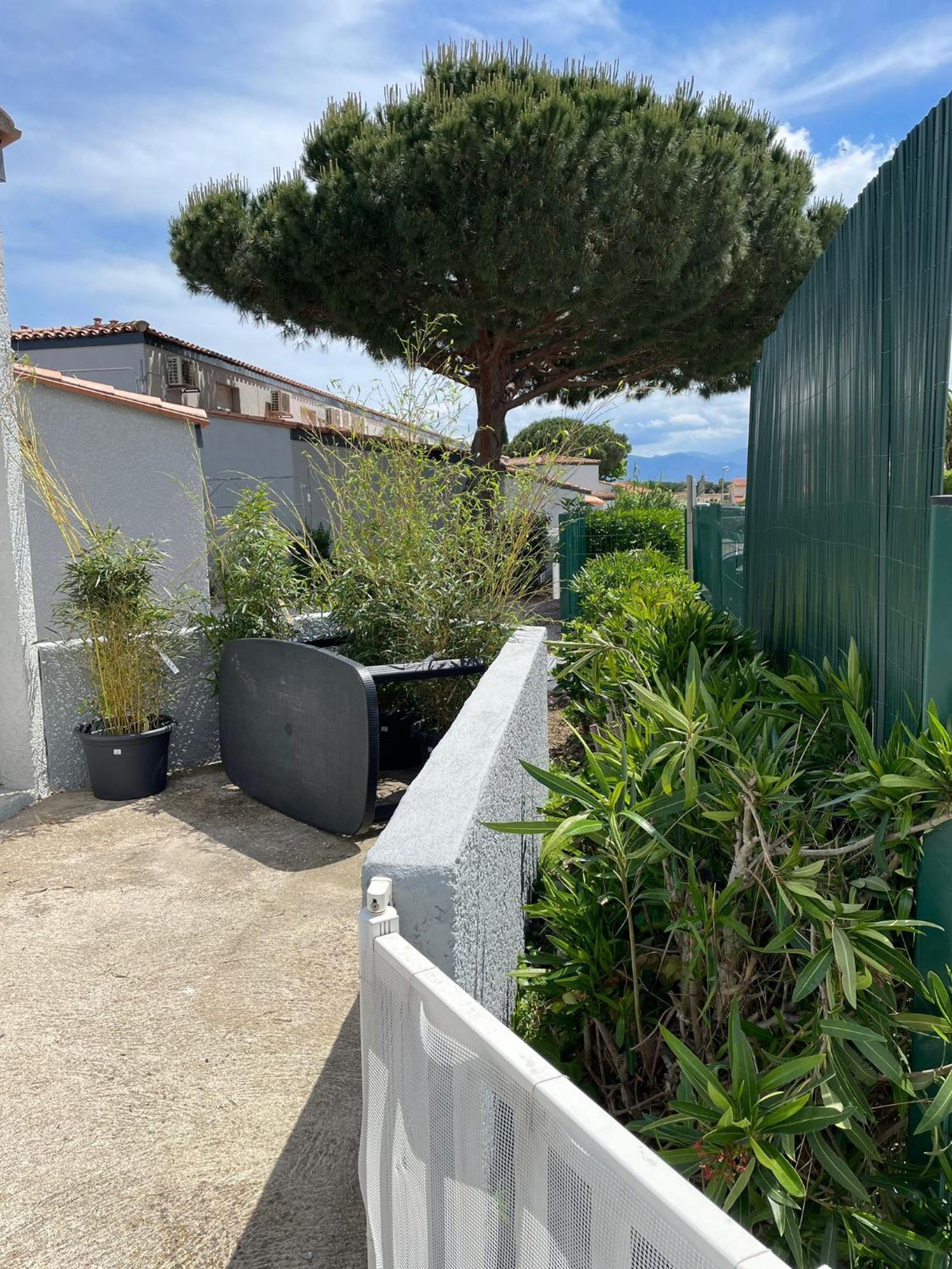 Villa 2 Etoiles Proche Plage Et Commerces Saint-Cyprien  Zimmer foto